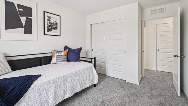 603 Adirondack Court, Joliet, IL 60436