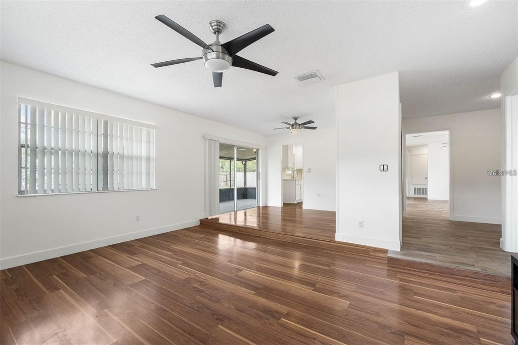 Image 11 of property listing at 8323 BANYAN BOULEVARD, Orlando, FL 32819