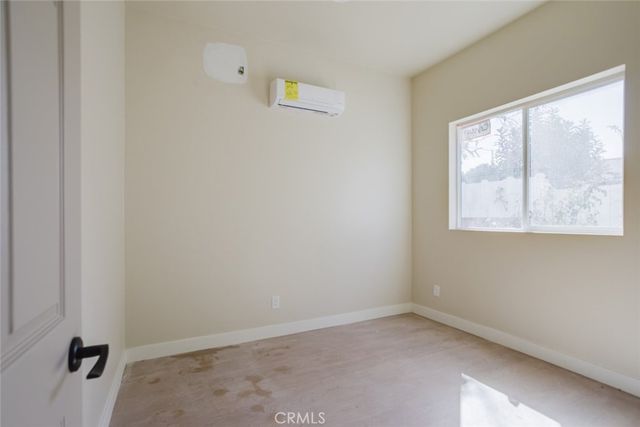 7350 Cozycroft Avenue, Winnetka, CA 91306