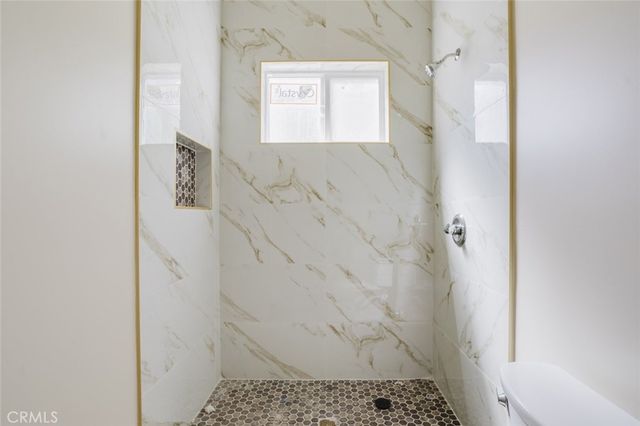 7350 Cozycroft Avenue, Winnetka, CA 91306