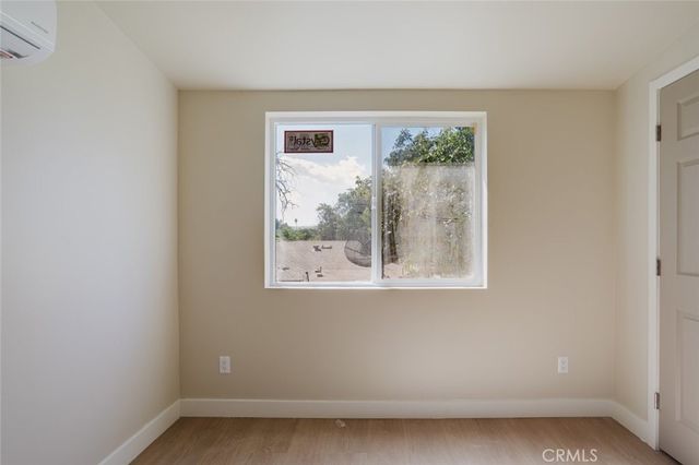 7350 Cozycroft Avenue, Winnetka, CA 91306