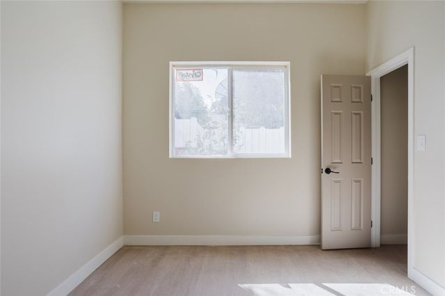 7350 Cozycroft Avenue, Winnetka, CA 91306