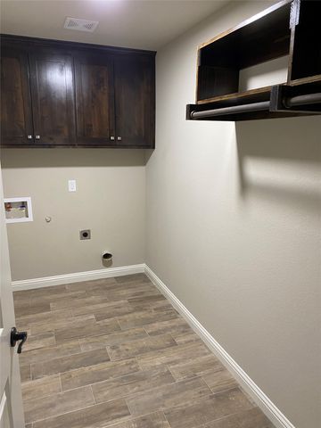 3005 Promenade Drive, Granbury, TX 76049