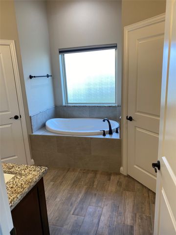 3005 Promenade Drive, Granbury, TX 76049
