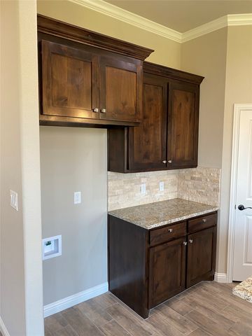 3005 Promenade Drive, Granbury, TX 76049