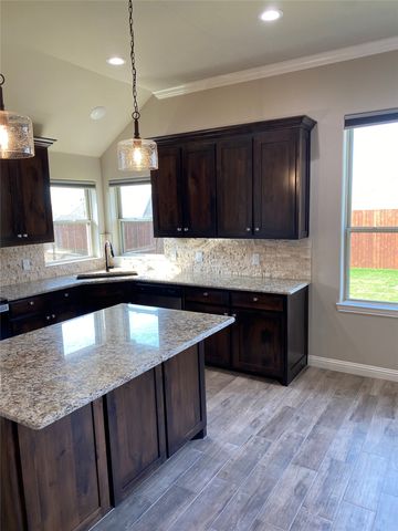 3005 Promenade Drive, Granbury, TX 76049