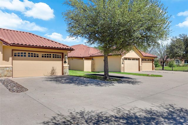 21118 Highland Lake DR 2, Lago Vista, TX 78645