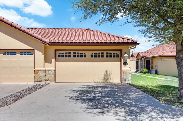 21118 Highland Lake DR 2, Lago Vista, TX 78645