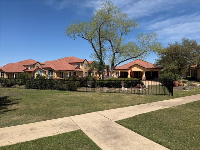 21118 Highland Lake DR 2, Lago Vista, TX 78645