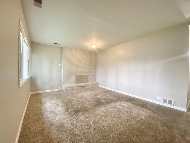 18747 Sherman Street, Lansing, IL 60438