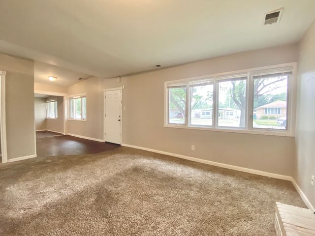 18747 Sherman Street, Lansing, IL 60438