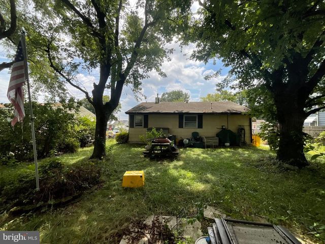 820 CEDAR BRANCH DR, Glen Burnie, MD 21061