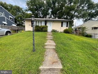 820 CEDAR BRANCH DR, Glen Burnie, MD 21061