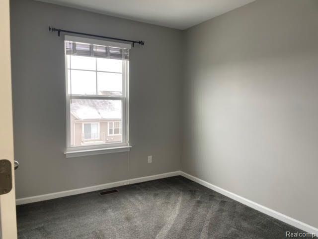 411 Wright Street, Wixom, MI 48393