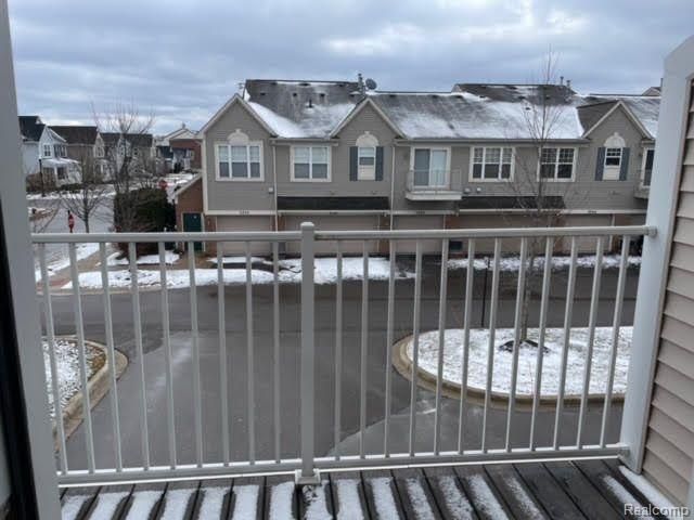 411 Wright Street, Wixom, MI 48393