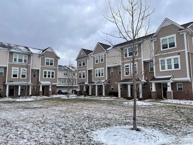 411 Wright Street, Wixom, MI 48393