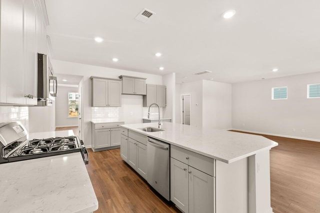 1072 Lettered Olive Lane, Summerville, SC 29485