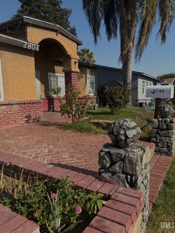 2804 Q Street, Bakersfield, CA 93301