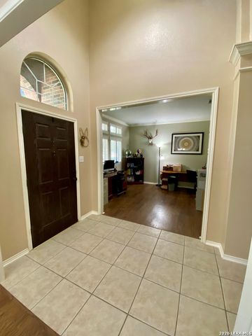 256 Las Brisas, Seguin, TX 78155