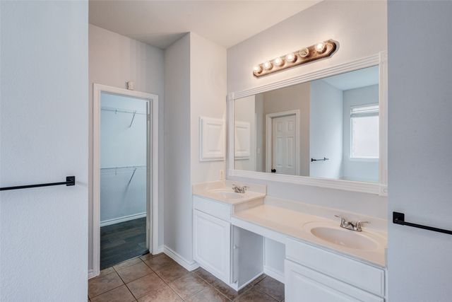 2728 Cameron Bay Drive, Lewisville, TX 75056