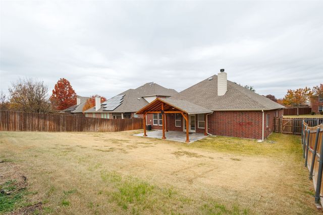 2728 Cameron Bay Drive, Lewisville, TX 75056