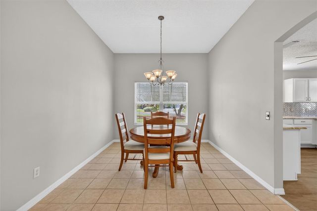 2450 MERIDA CIRCLE, The Villages, FL 32162