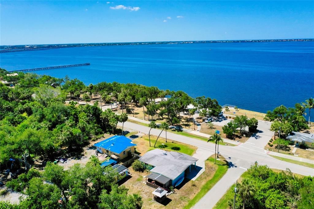 23022 BAYSHORE ROAD, Punta Gorda, FL 33980