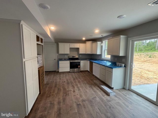 200 GRACE ANN CT, Fayetteville, PA 17222
