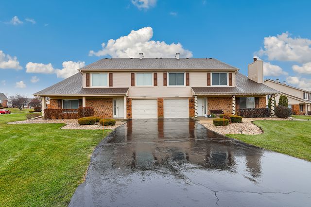 9322 W 141st Place, Orland Park, IL 60462