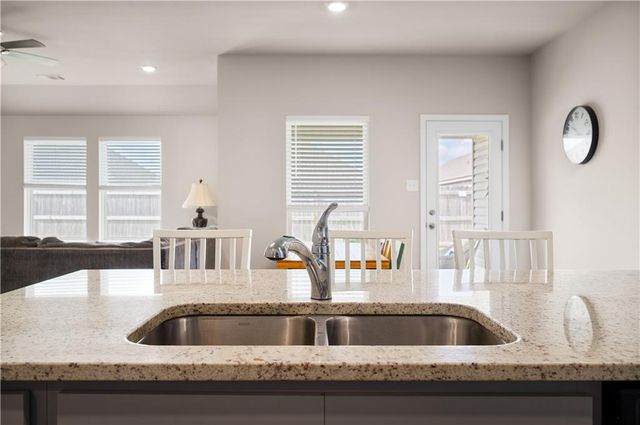 9193 WORTHINGTON Court, Alexandria, LA 71303