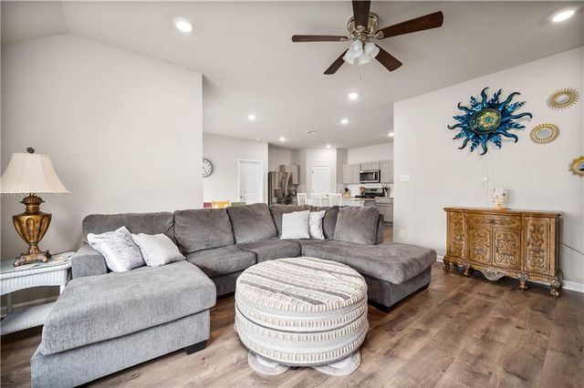 9193 WORTHINGTON Court, Alexandria, LA 71303