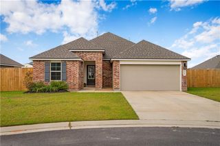 9193 WORTHINGTON Court, Alexandria, LA 71303