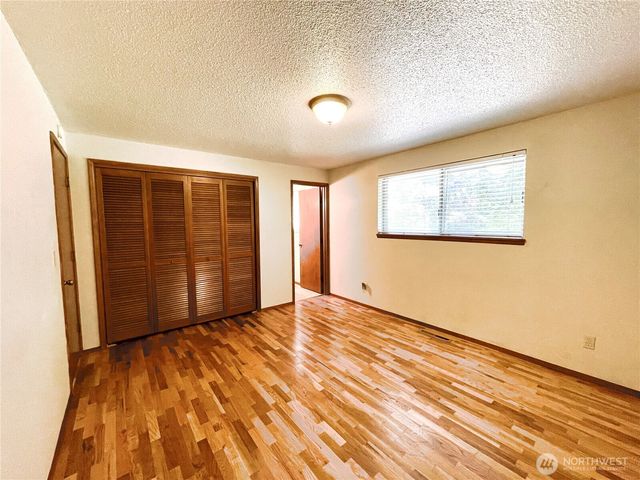 14515 25th Avenue Ct E, Tacoma, WA 98445