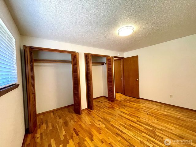 14515 25th Avenue Ct E, Tacoma, WA 98445