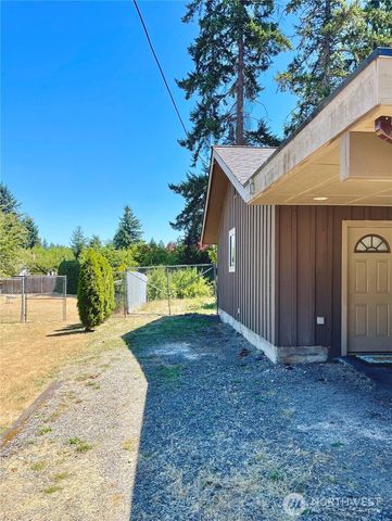14515 25th Avenue Ct E, Tacoma, WA 98445