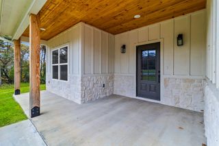 260 Wildwood Drive, Onalaska, TX 77360