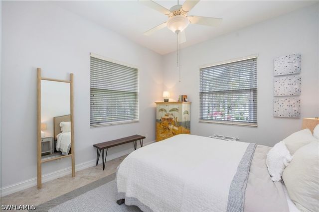 700 Bentwater CIR 104, Naples, FL 34108
