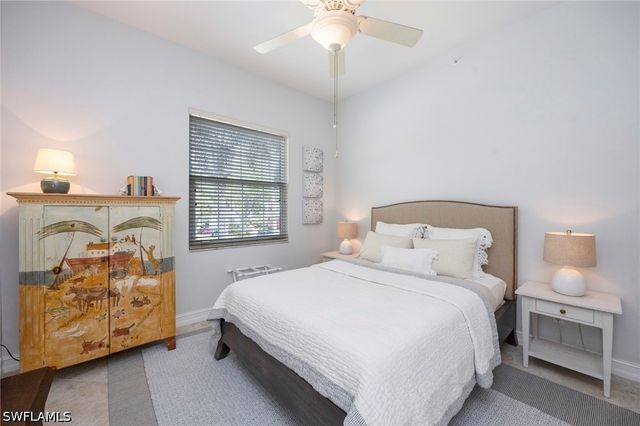700 Bentwater CIR 104, Naples, FL 34108