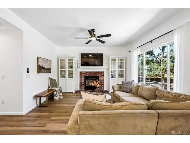 9654 Silverberry Cir, Highlands Ranch, CO 80129