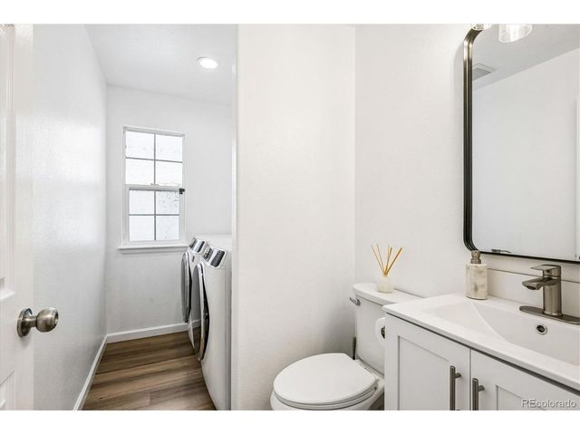9654 Silverberry Cir, Highlands Ranch, CO 80129