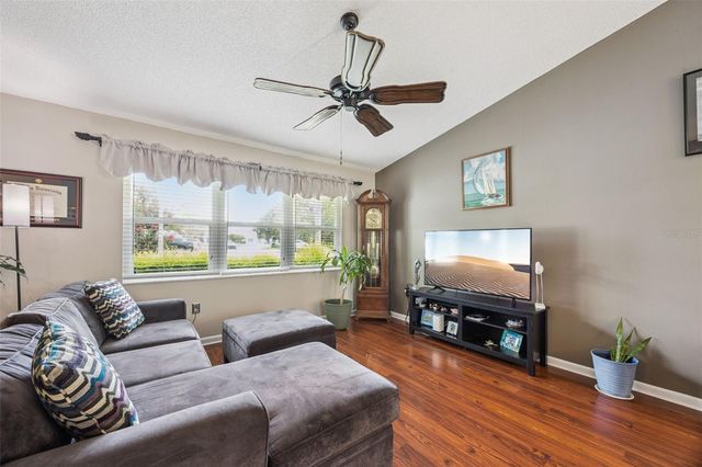 25948 NEWCOMBE CIRCLE, Leesburg, FL 34748