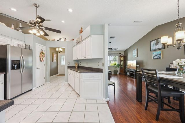 25948 NEWCOMBE CIRCLE, Leesburg, FL 34748