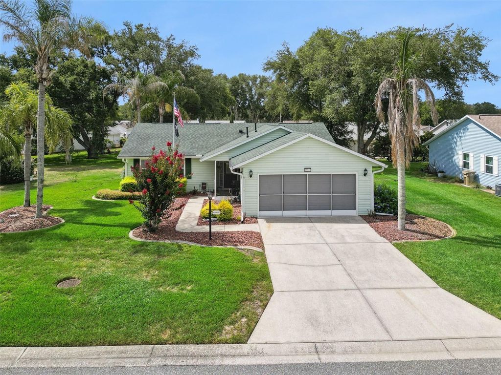 25948 NEWCOMBE CIRCLE, Leesburg, FL 34748
