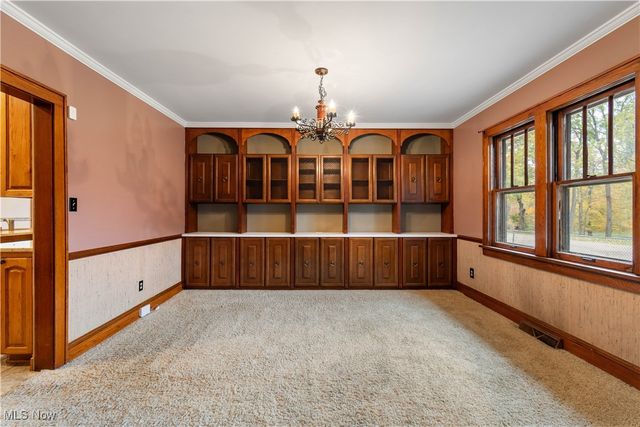 4698 Manchester Road, New Franklin, OH 44319