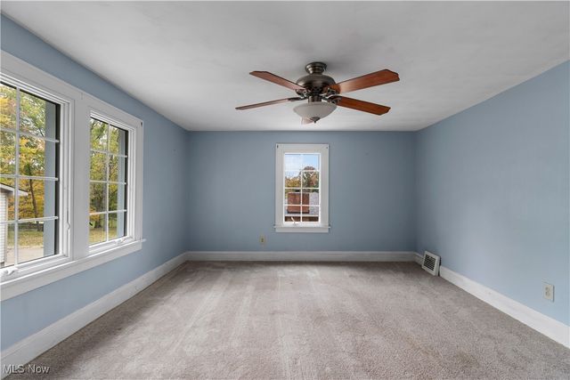 4698 Manchester Road, New Franklin, OH 44319