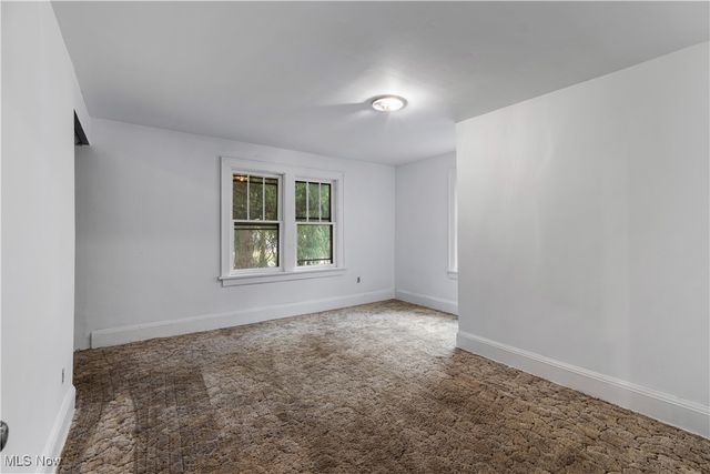 4698 Manchester Road, New Franklin, OH 44319