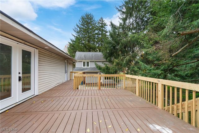 4698 Manchester Road, New Franklin, OH 44319