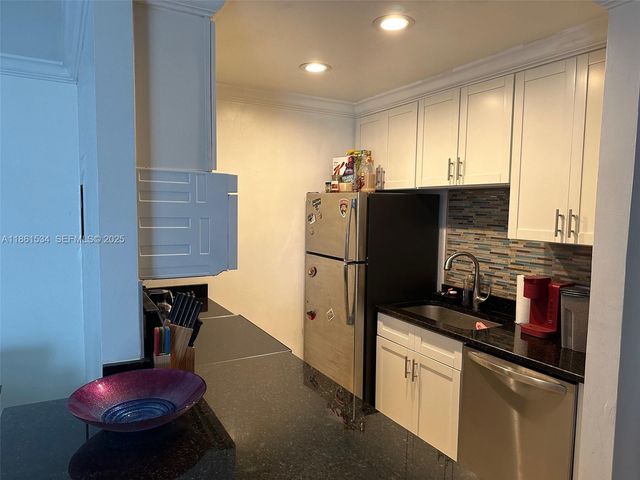 22 Crossings Circle E E, Boynton Beach, FL 33435