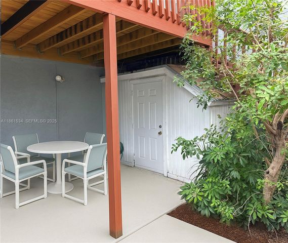 22 Crossings Circle E E, Boynton Beach, FL 33435