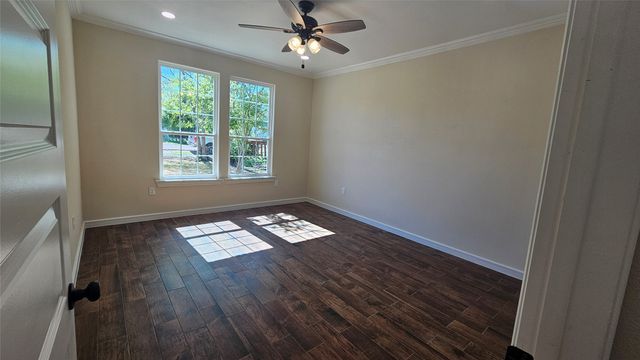 4350 Highland Street, Lancaster, TX 75134